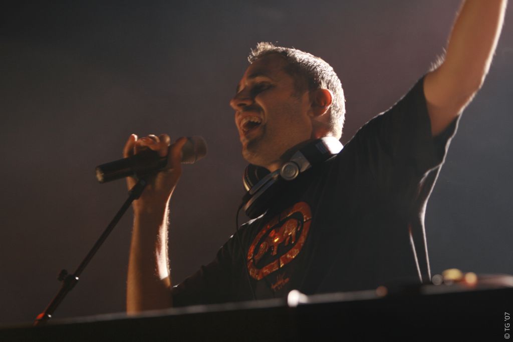 DJ Zebra  06