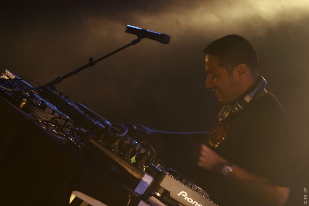 DJ Zebra  17