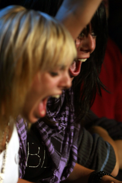 Mass Hysteria  4