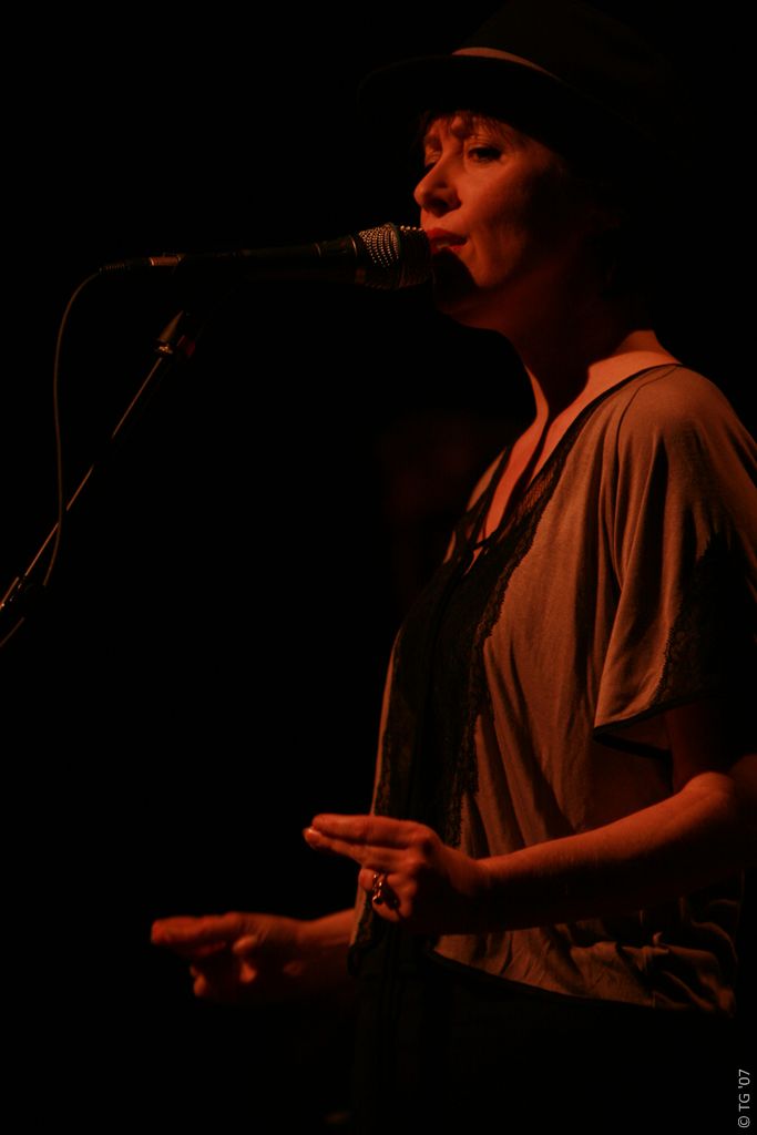 Suzanne Vega 002