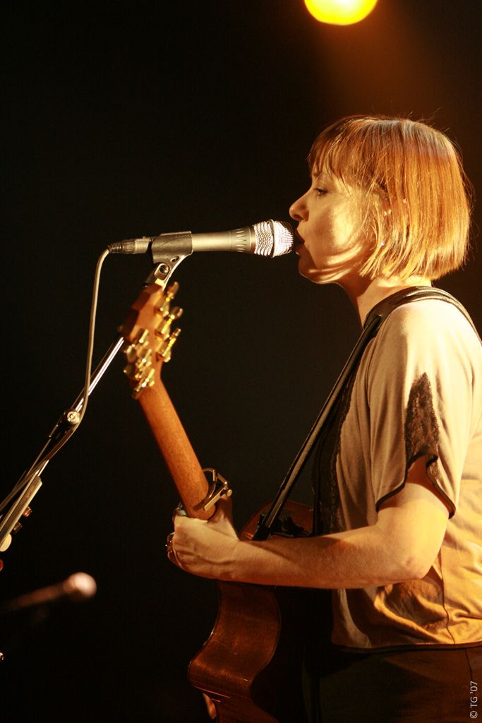 Suzanne Vega 301