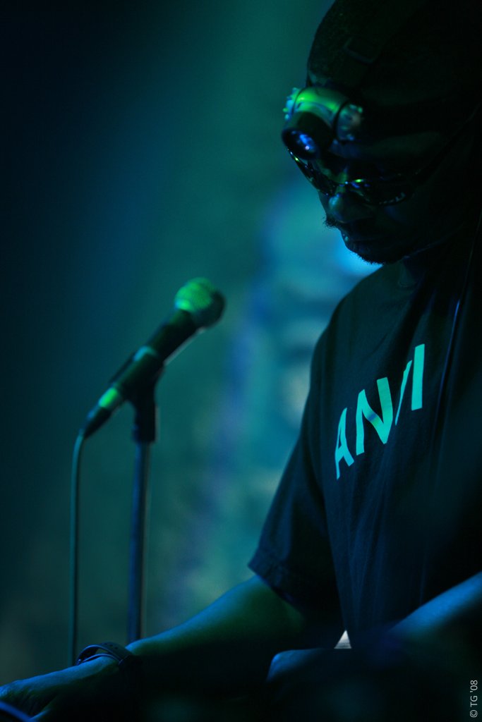 Anti-Pop Consortium 021
