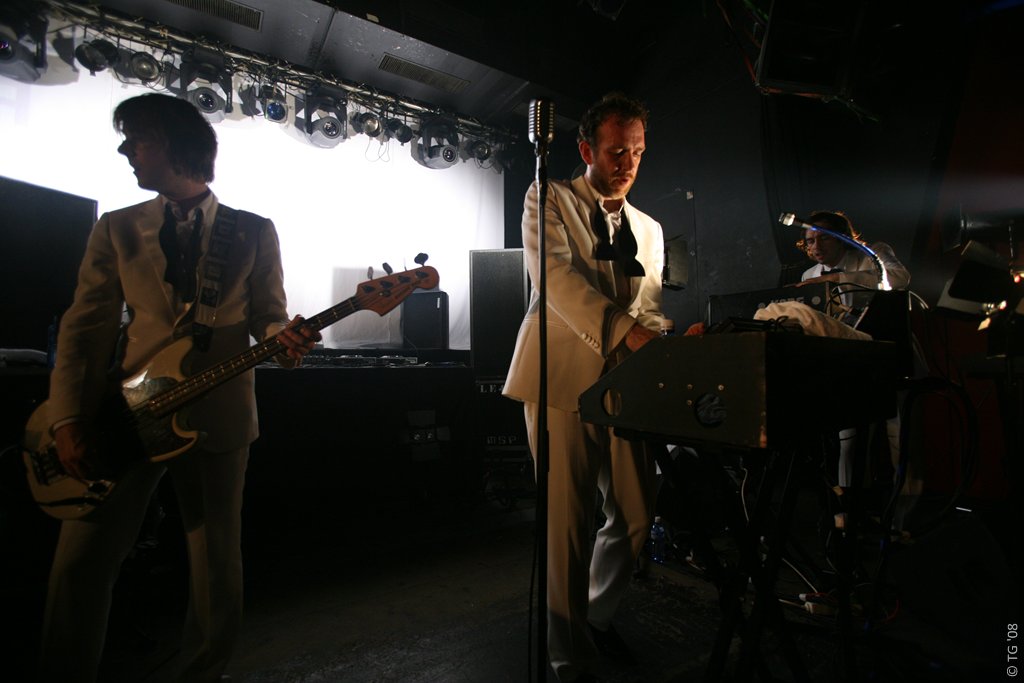 Soulwax 221