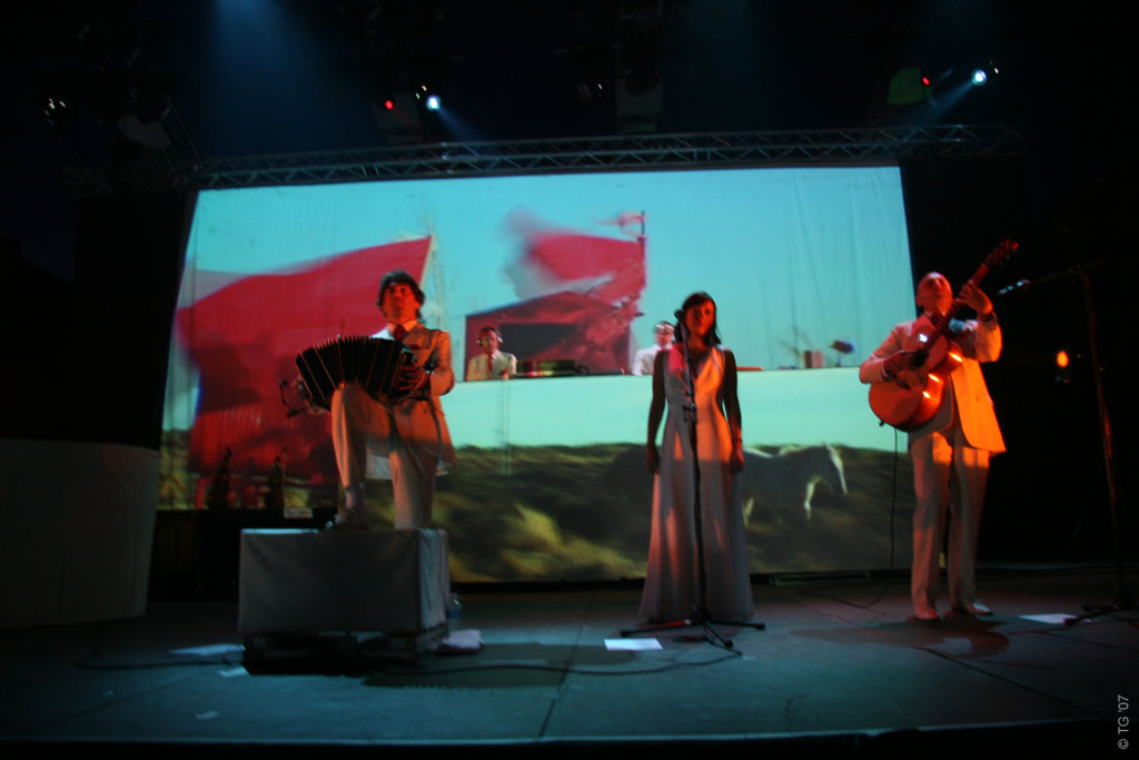 Gotan Project 894