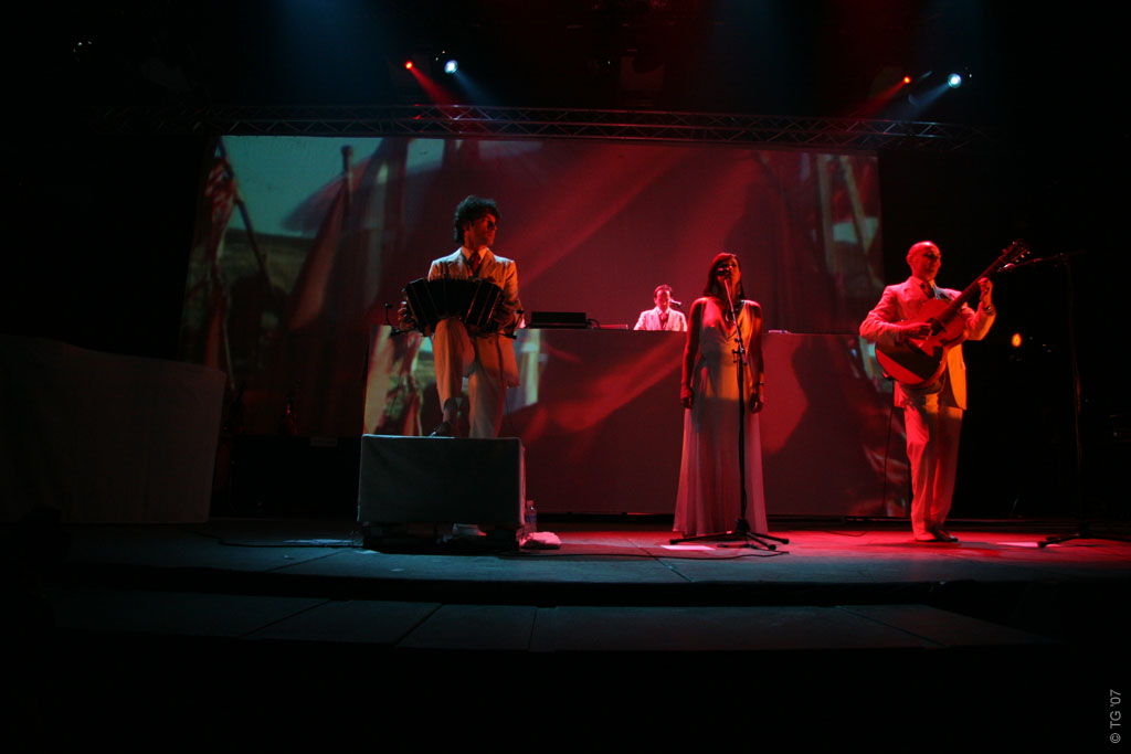 Gotan Project 901