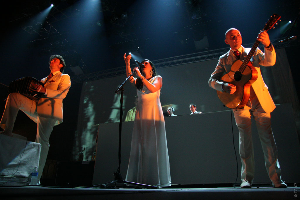 Gotan Project 915