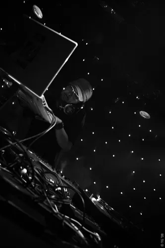 DJ Krush 179