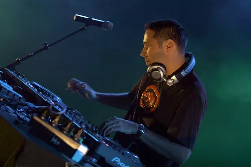DJ Zebra  3