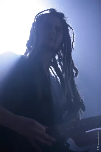 Twisted (16)