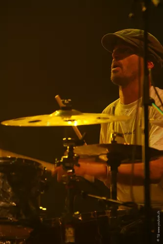 Mark Kelly (46)