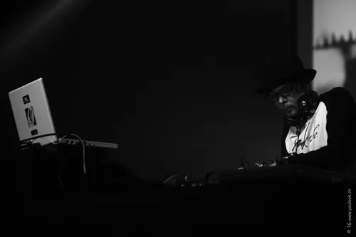 DJ Crush (47)