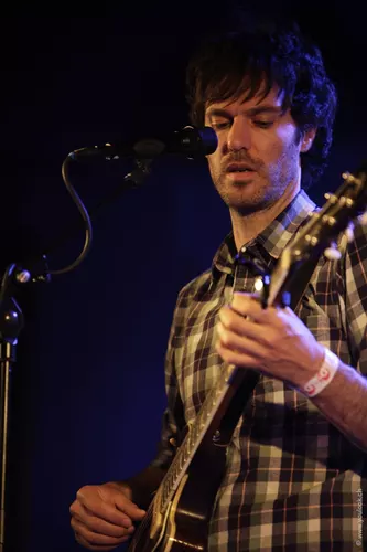 Piers Facicni 099