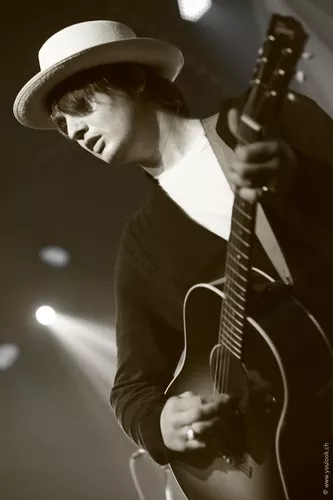 Peter Doherty 051