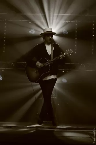 Peter Doherty 056