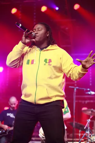 Junior Tshaka & Awadi - Festi'neuch '09