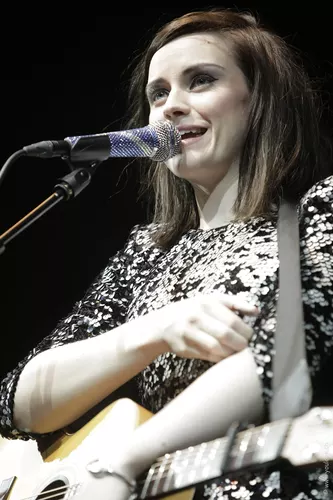 Amy Macdonald 107