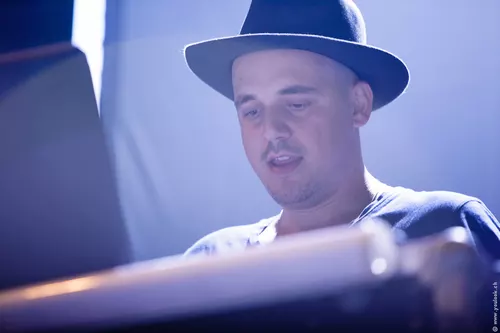 Moderat
