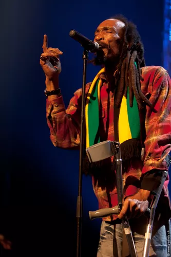 Israel Vibration