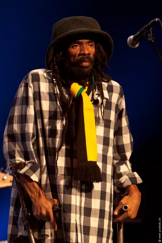 Israel Vibration