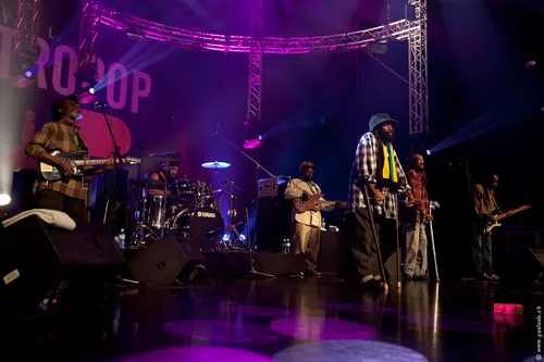 Israel Vibration