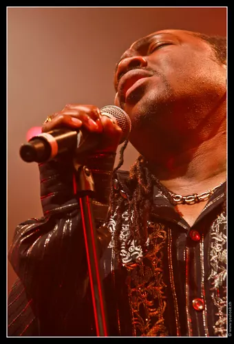 Earth, Wind and Fire Experience feat. Al McKay