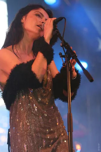 Nouvelle Vague 413