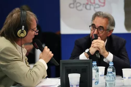 Presque rien sur presque tout