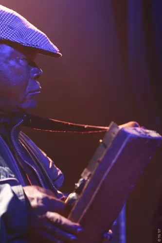 Konono No1 223